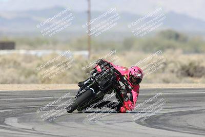 media/Jan-15-2026-Racers Edge (Thu) [[dfebeb70ab]]/2-A Group/Session 3 (Turn 16)/